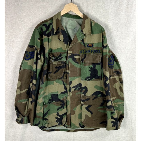 US Air Force Mens Button Up Camouflage Jacket Size M Regular Sergeant Patches - Picture 1 of 12
